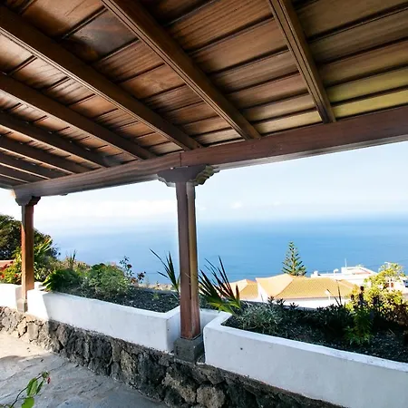 Casas Alisios Ii Holiday home Los Quemados