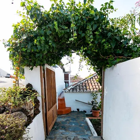 Casas Alisios Ii Holiday home Los Quemados